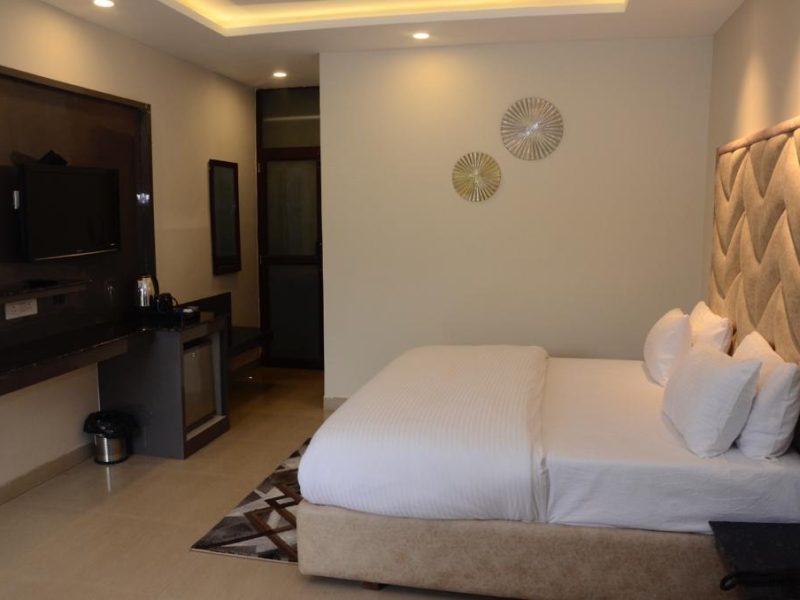 WhatsApp Image 2023-01-12 at 10.48.38